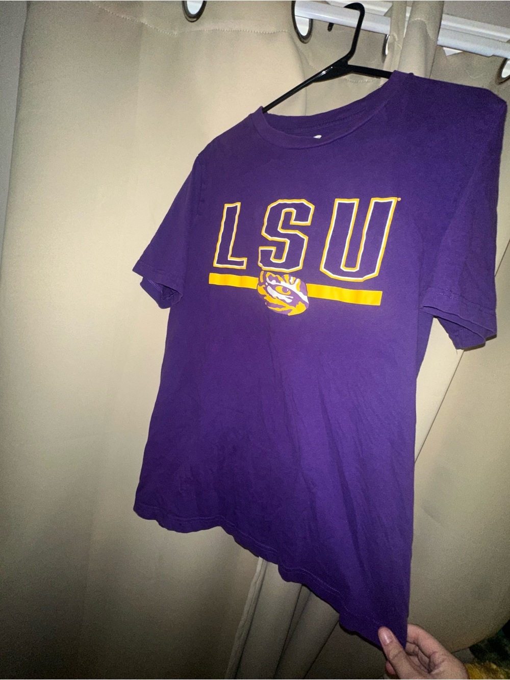 LSU Tigers t-shirt purple men’s size large